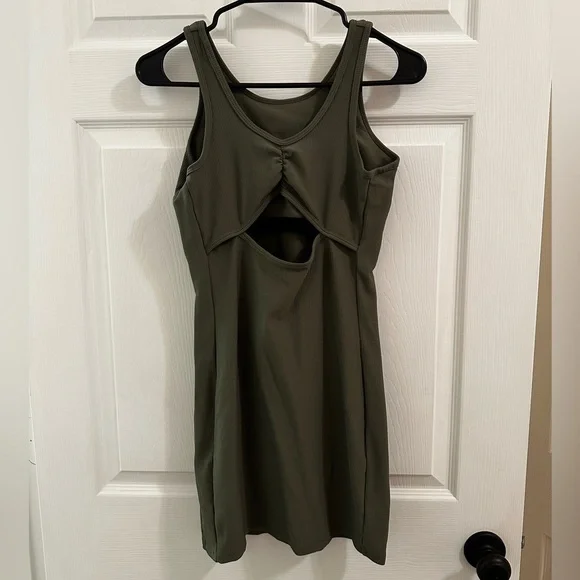 Women’s Olive Green Dress Size Medium - Picture 2 of 5